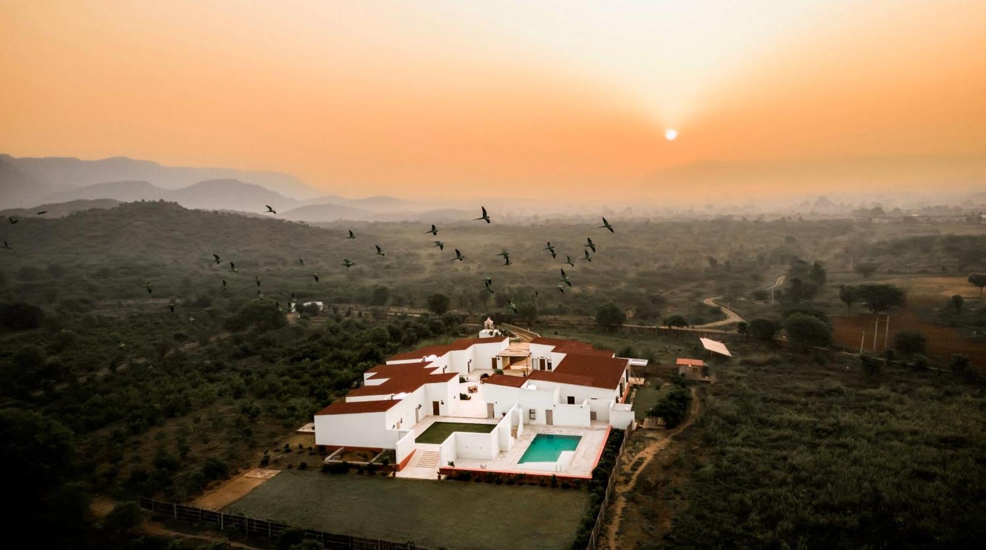 Guldaar Sariska - A Luxury Forest Resort Tehla Exterior photo