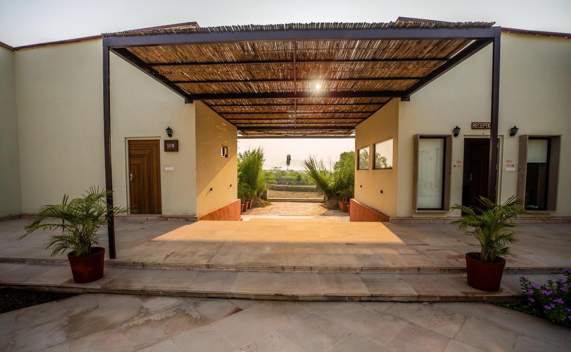 Guldaar Sariska - A Luxury Forest Resort Tehla Exterior photo