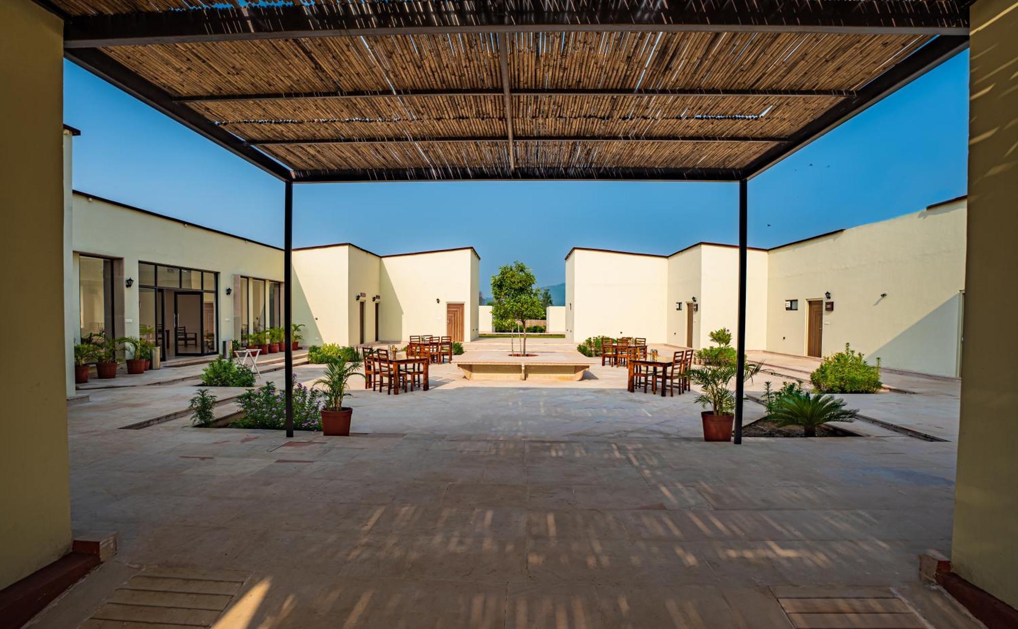 Guldaar Sariska - A Luxury Forest Resort Tehla Exterior photo